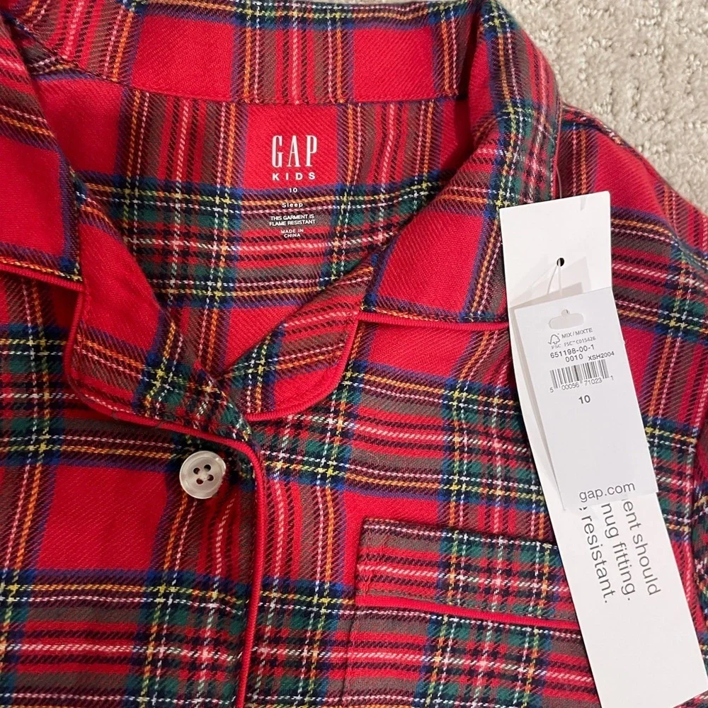 NWT GAP Kids Flannel Nightgown with pocket 10