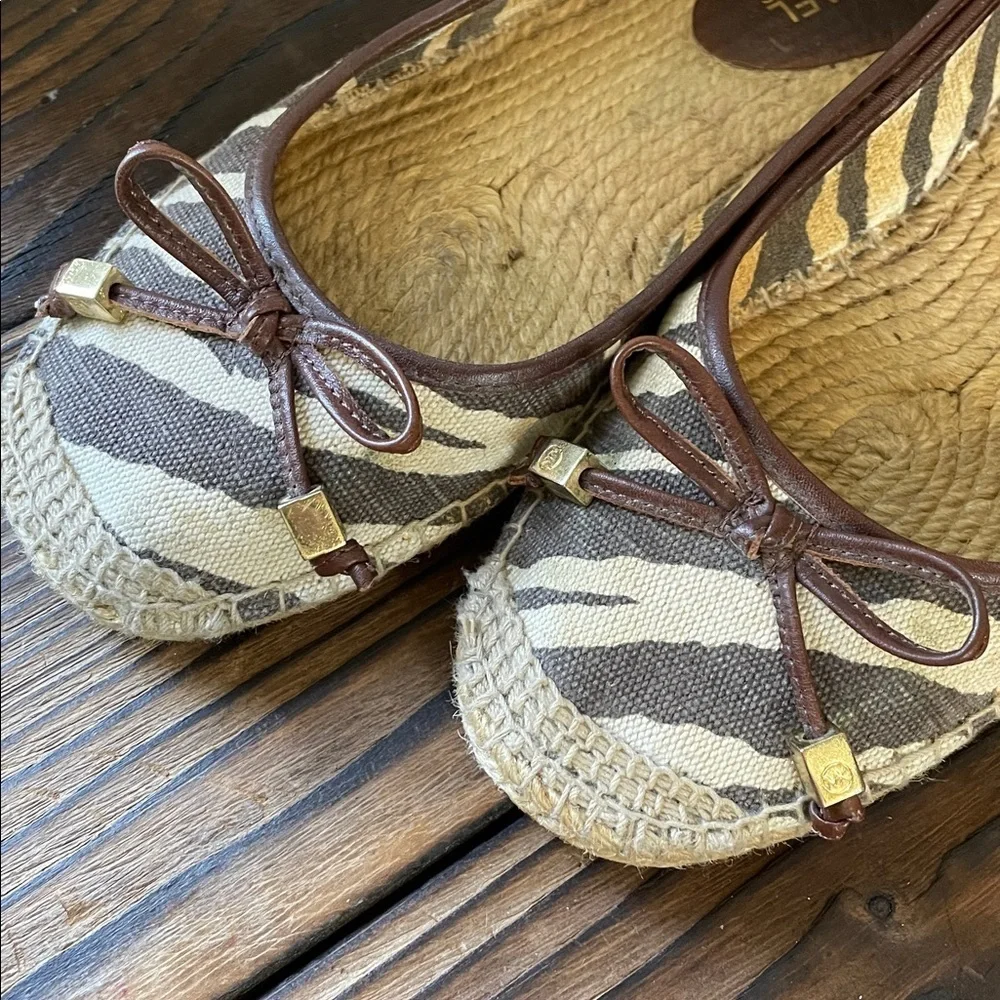 Michael Kors stylish tan