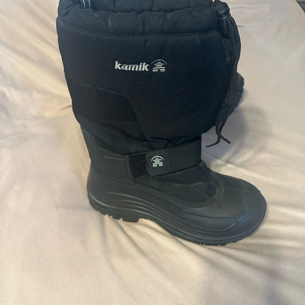 Kamik black winter
