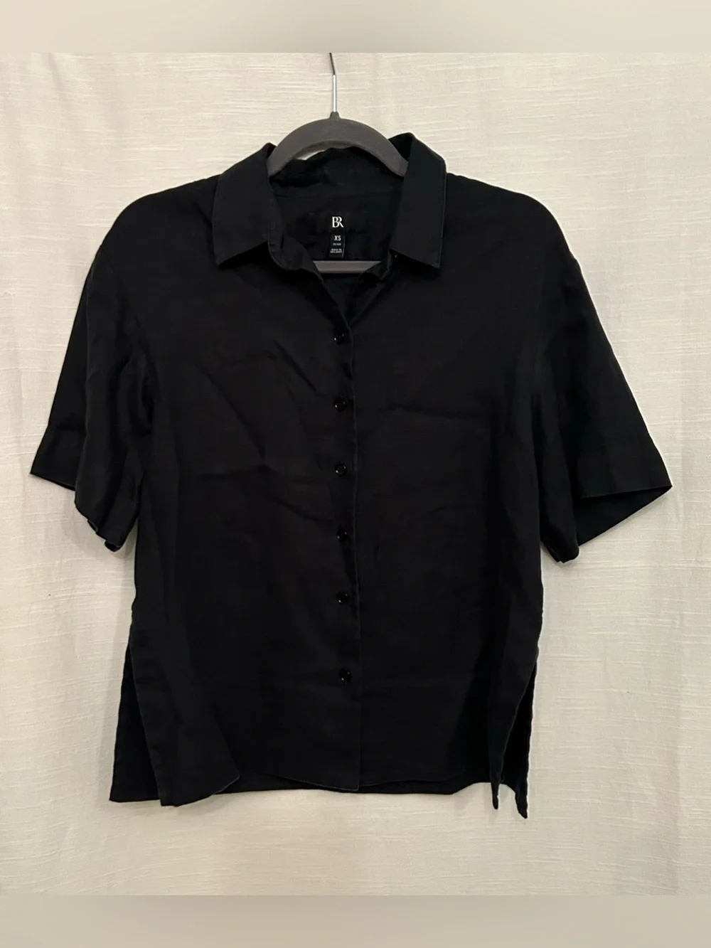 Banana Republic Black Short-Sleeve 100% Linen Button-Down Shirt