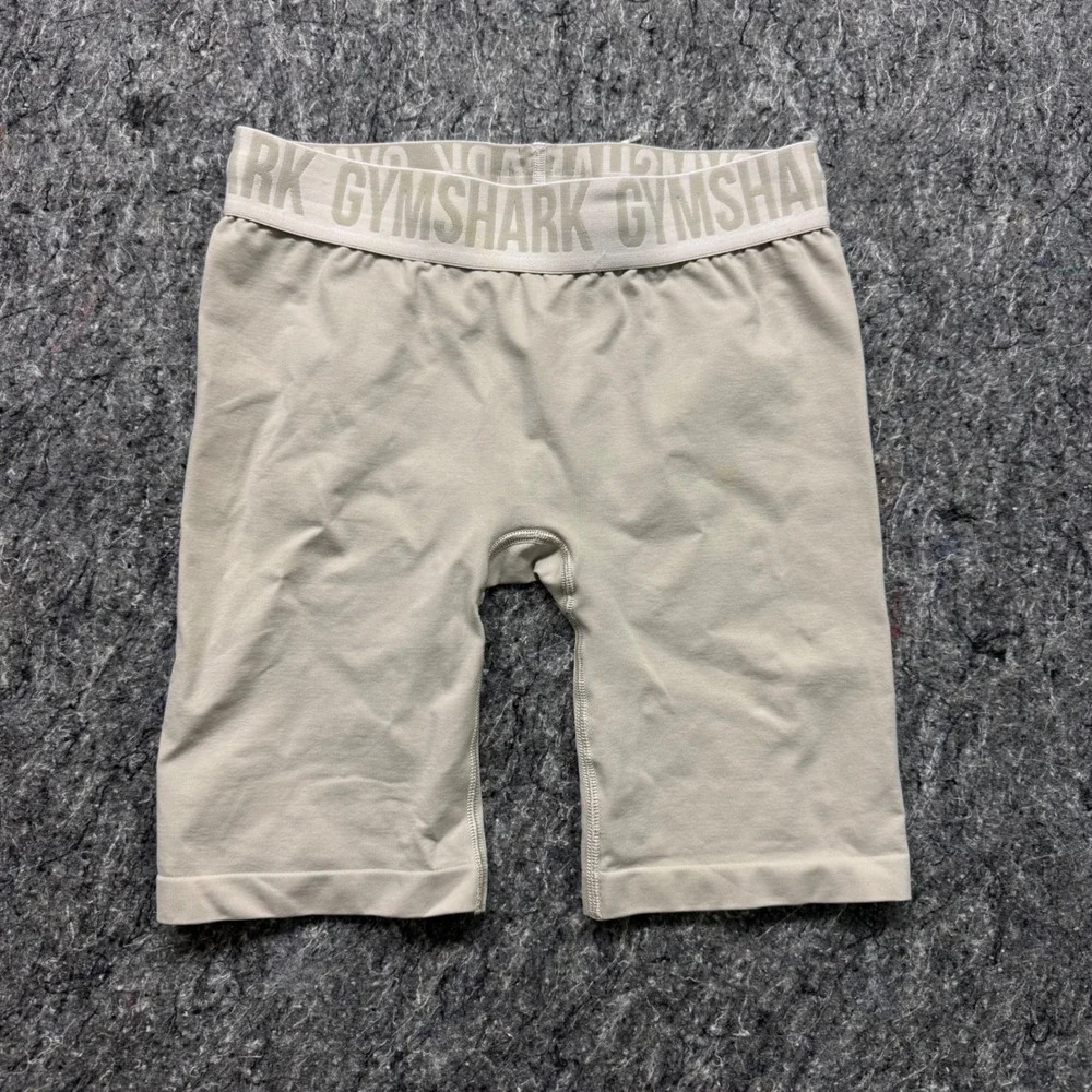 Gymshark Flex Cycling Shorts Beige High Waisted Biker Shorts GLSH4279 Mens M
