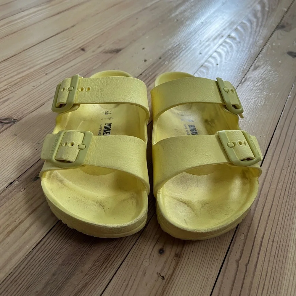 Birkenstock alternative or