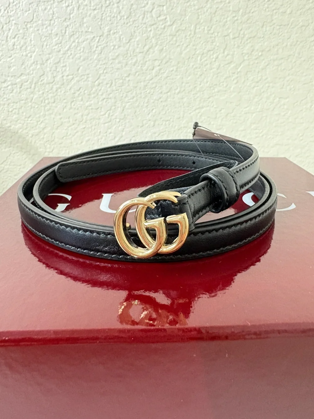Gucci leather gg