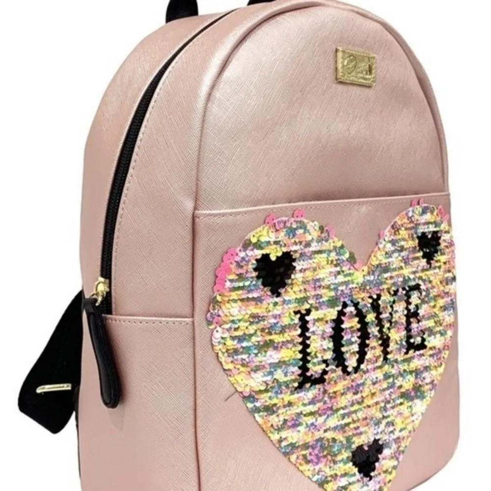 Betsey Johnson betsey johnson