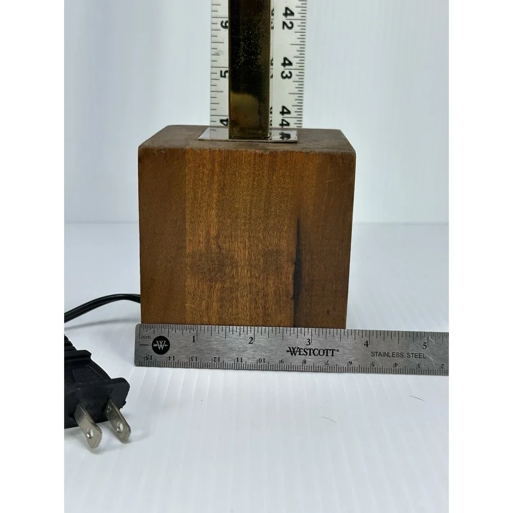 Vintage Mid Century Modern Brass And Wood Table‎ Lamp 26