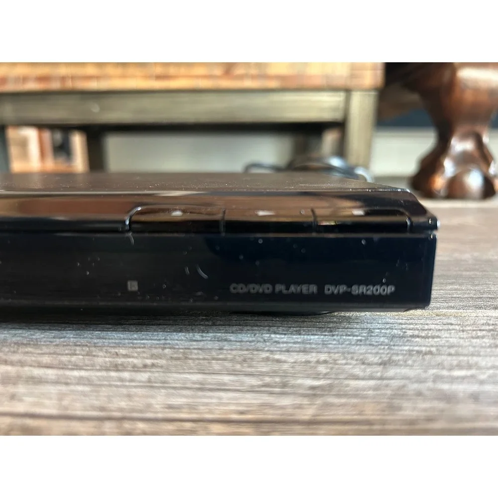 Sony DVP SR200P Compact DVD Player Tested & Working‎ Clean, Great Picture