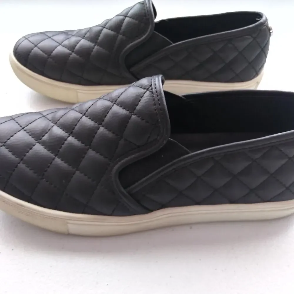 Steve Madden Black ECENTRCQ Quilted Slip On Sneakers Size 7.5