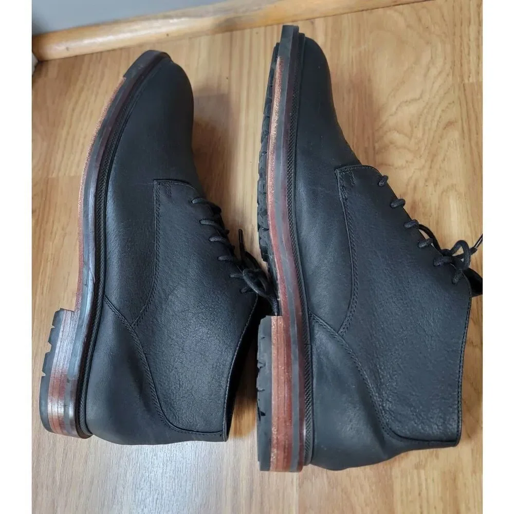 Cole Haan chukka size excellent
