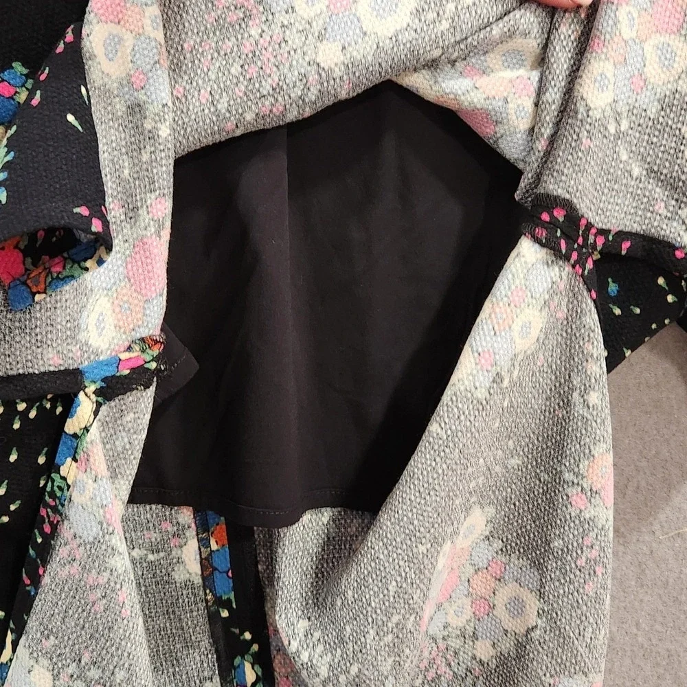 Anthropologie vibrant floral