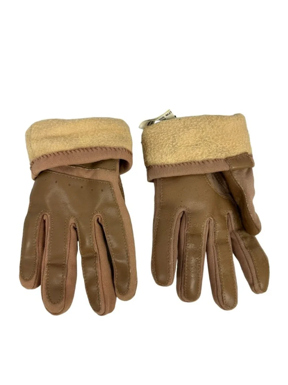 Thinsulate lined gloves