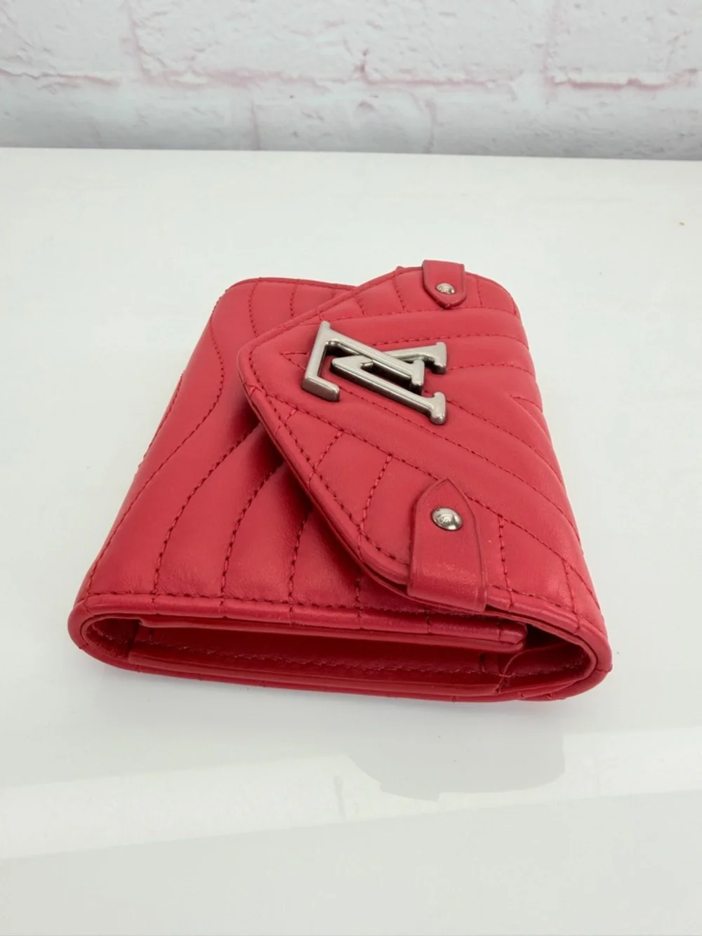 Louis Vuitton authentic louis