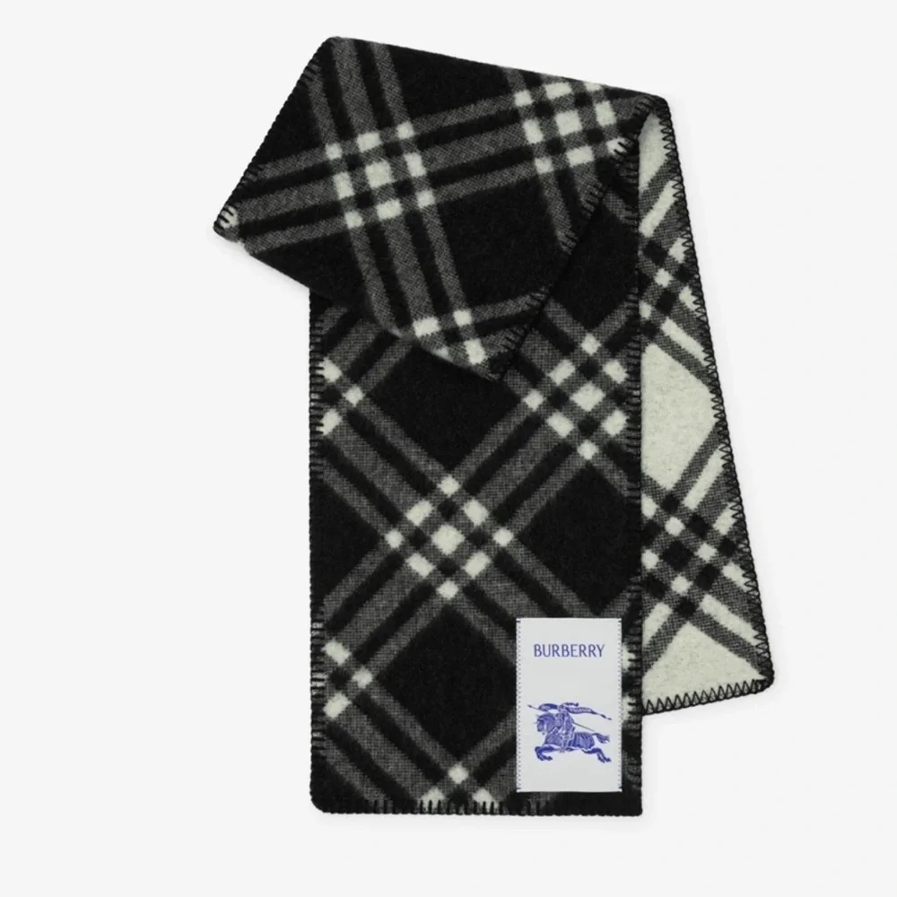 Burberry selling new