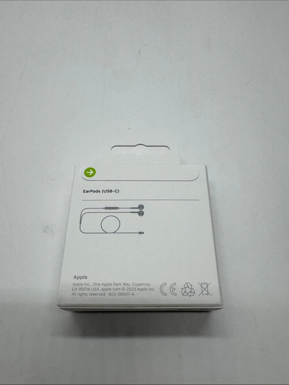 Apple genuine earpods