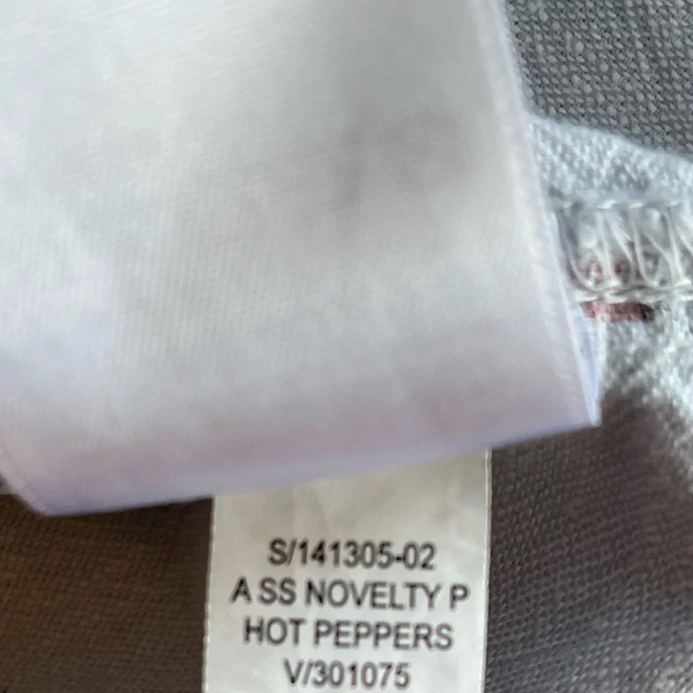 Old Navy Toddler Boy Short Sleeve Button Down Shirt Hot Peppers 2T Gray & Red