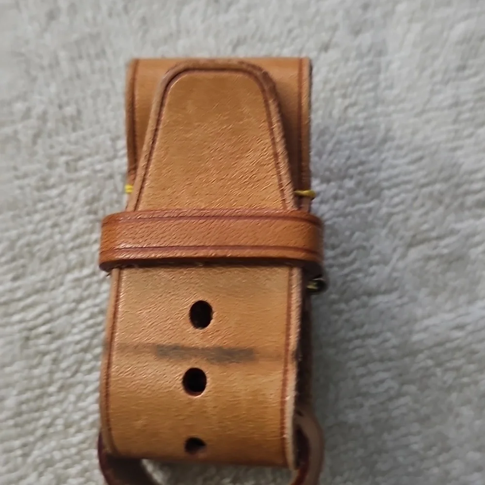 Louis Vuitton - Vachetta Luggage Tag & Poignet - Tan Leather Accessory