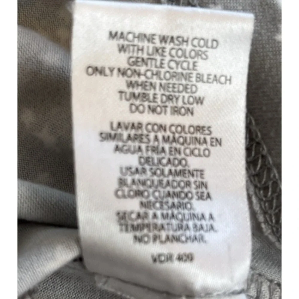 Eddie Bauer Pajama Top Women's Large Gray Star