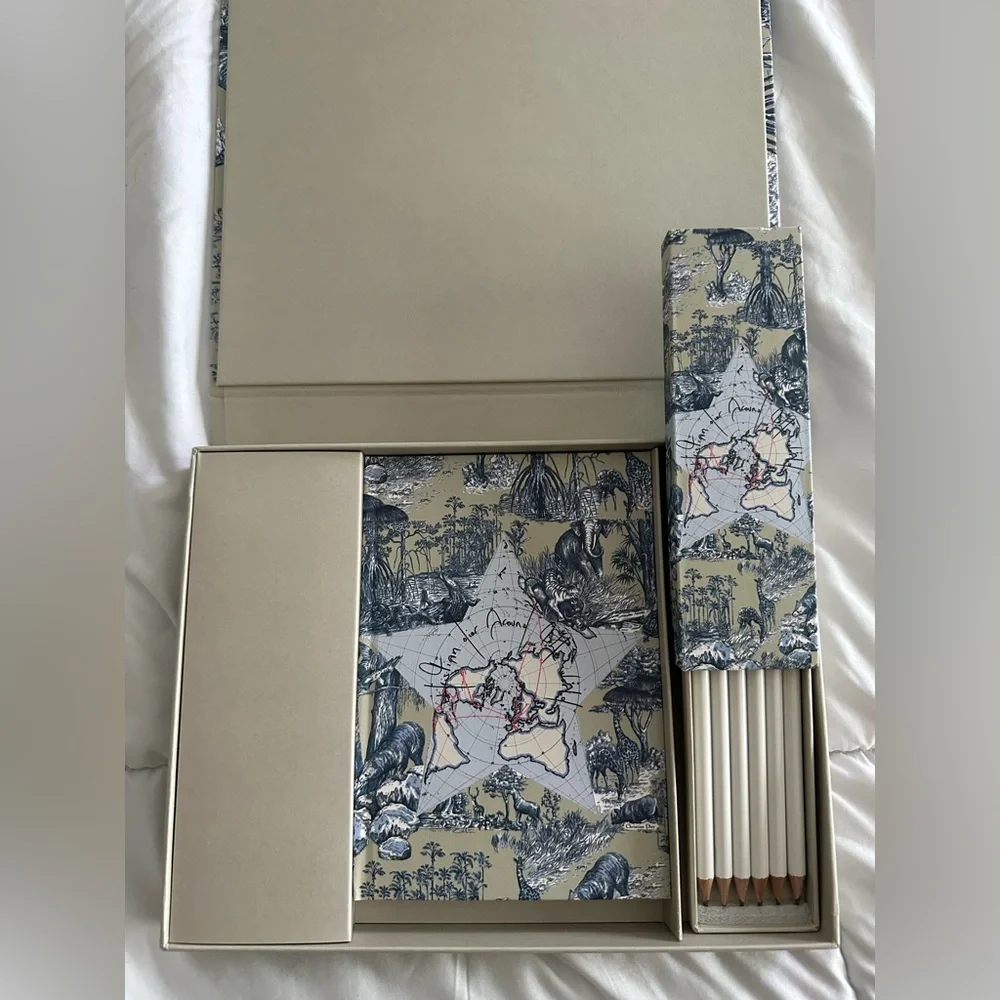 Dior‎ -  Set with pencil with notebook