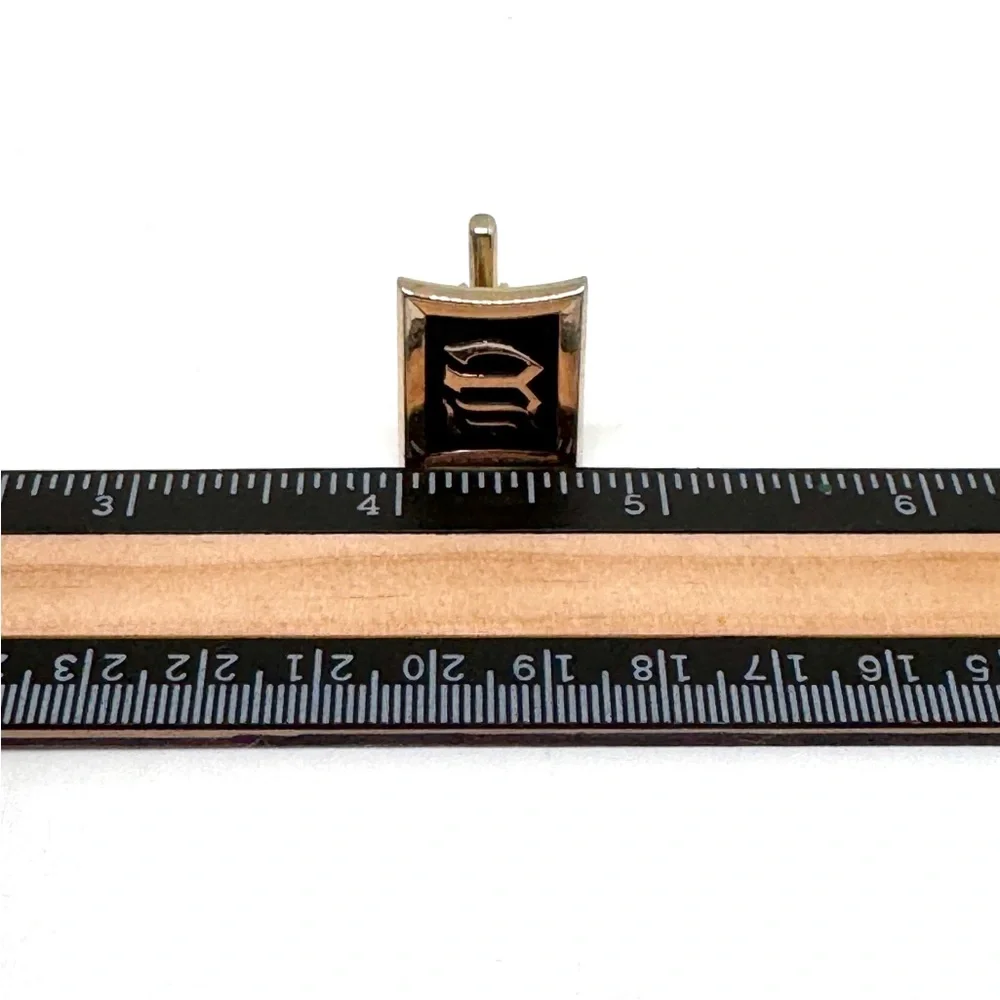 Vintage Hickok Black and Goldtone 'W' Monogram Cufflinks and Tie Clip Set