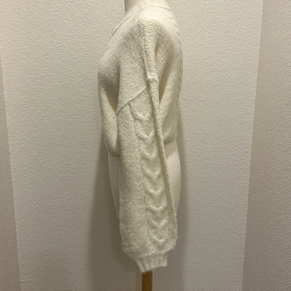 Free People Willow Cream Cable Knit Long Sleeve Crop Button Cardigan Sweater L