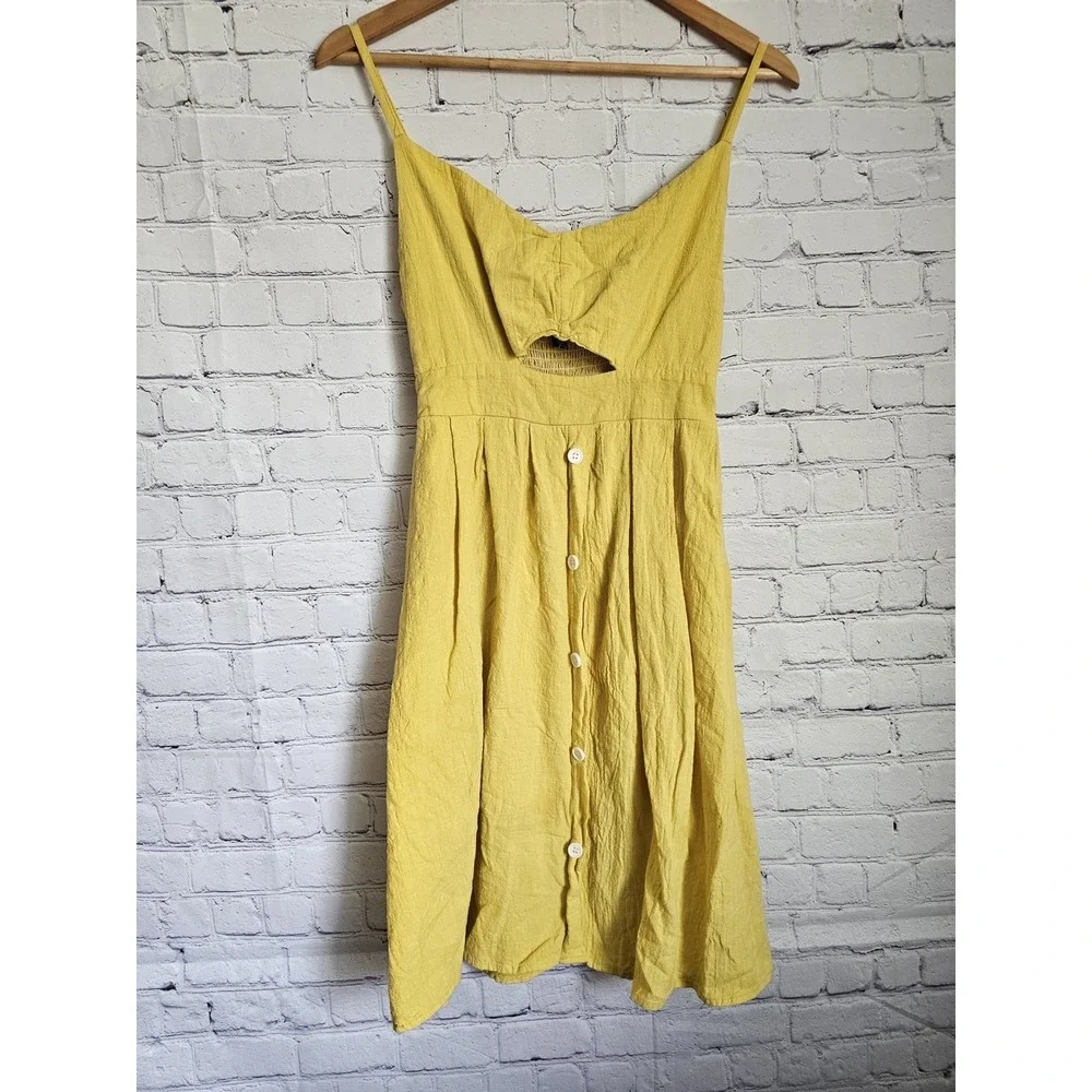 mustard yellow
