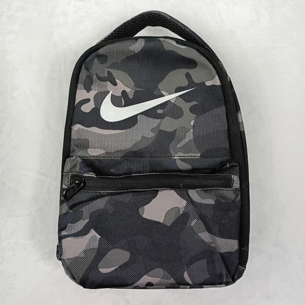Nike Young Athlete Camo Insulated Lunch Bag Grey Black Camouflage Swoosh‎ Logo