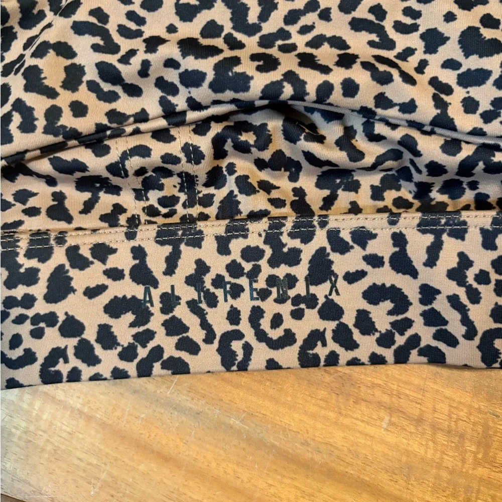 ALLFENIX stylish leopard