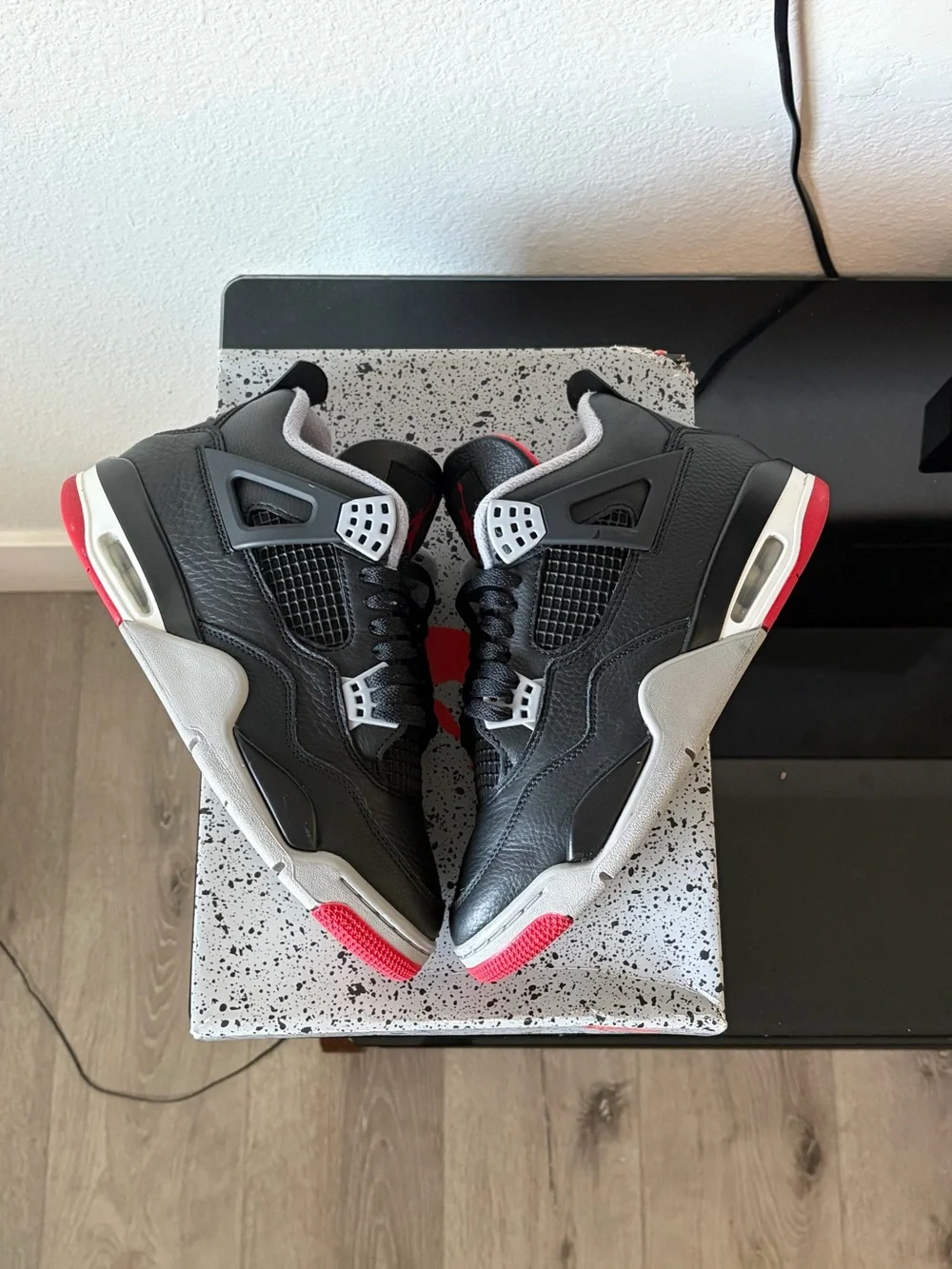 Air Jordan 4 Retro bred reimagined size 8 men’s