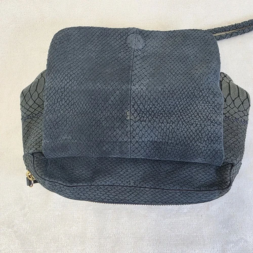 Tre Vero purse has