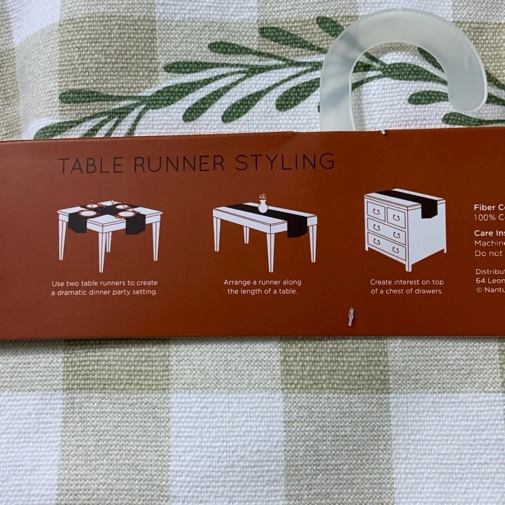 Nantucket table runner