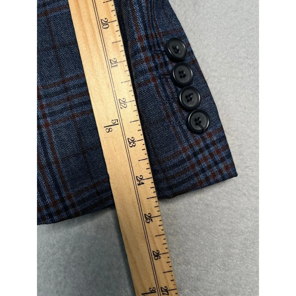 The Unbranded Brand men fine