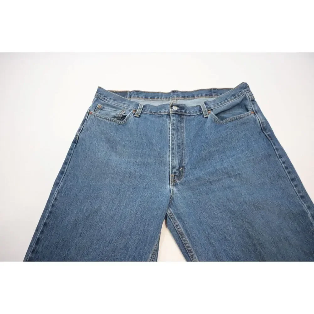 Levis 32 while 21
