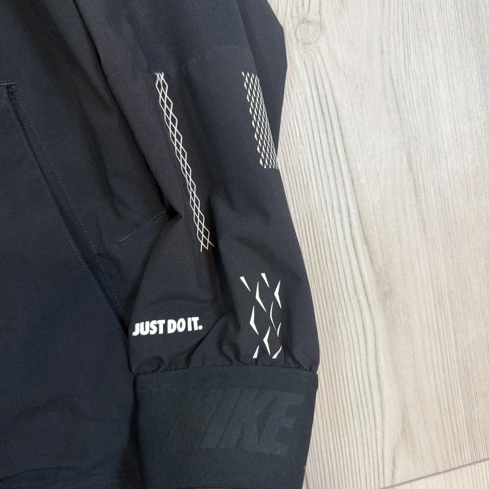 Nike sportswear men
