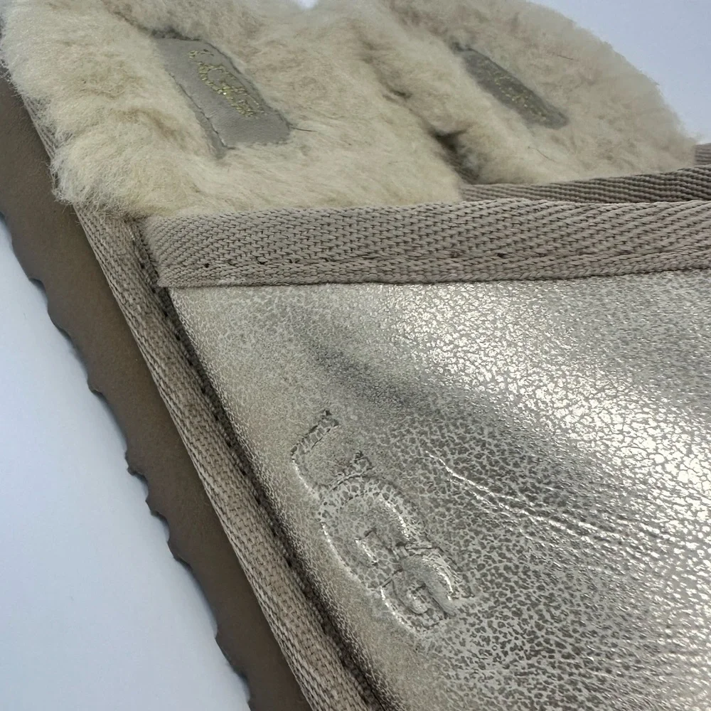 UGG stylish silver
