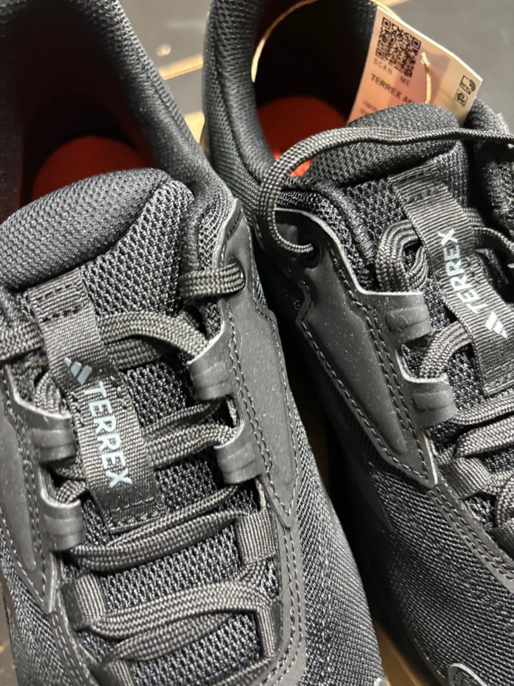 adidas rugged trail