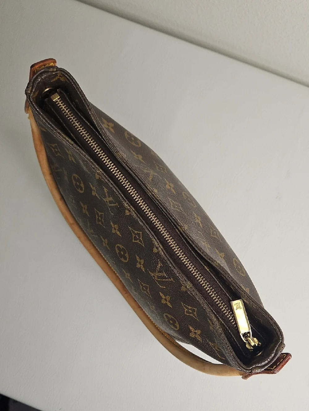 Authentic Louis Vuitton Looping MM Monogram Shoulder Bag Hobo Purse W/Dustbag