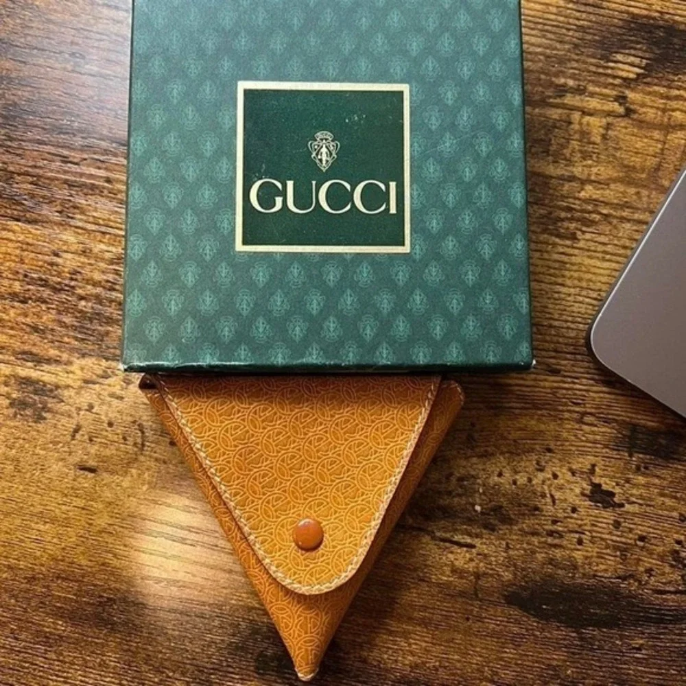 Vintage 1990s Gucci coin pouch Brand new in box