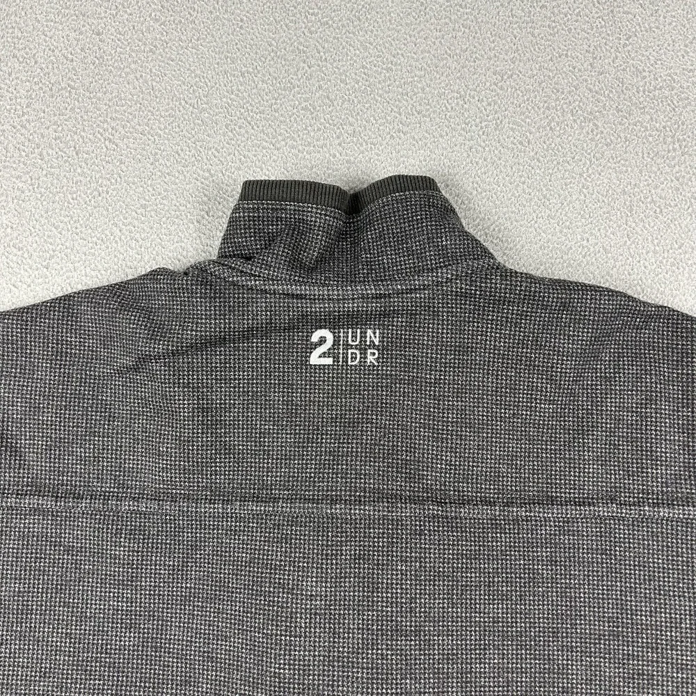 2UNDR Sweater Mens Medium Gray Quarter Zip Pullover Performance Stretch Athletic
