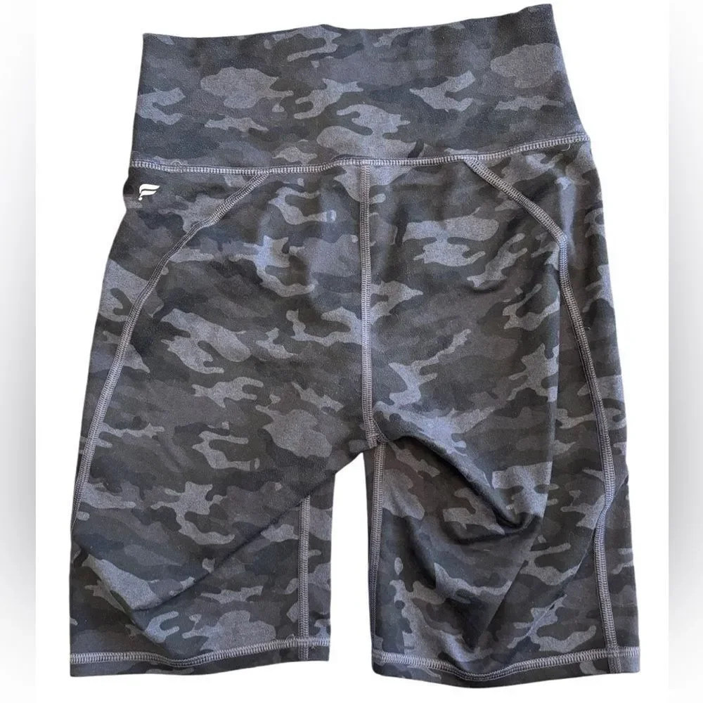 Fabletics Define Powerhold High Waisted Bike Shorts Size 4