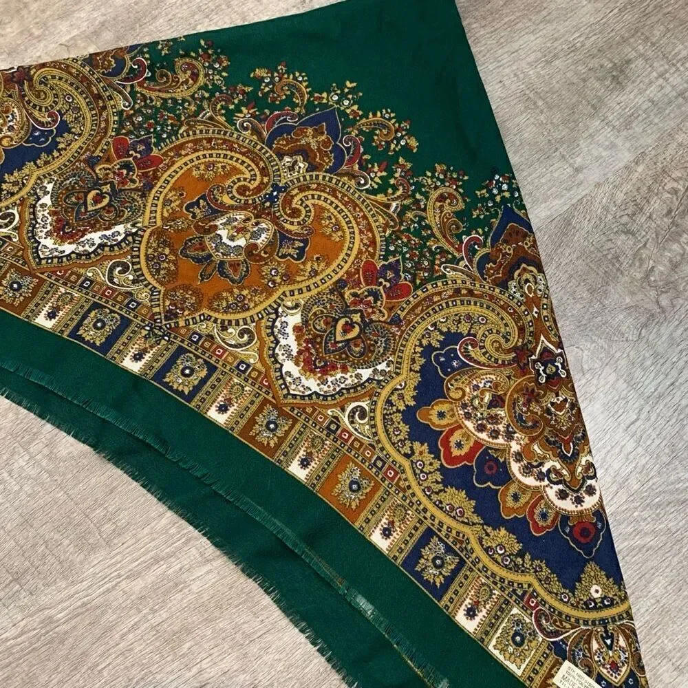 Vintage green floral