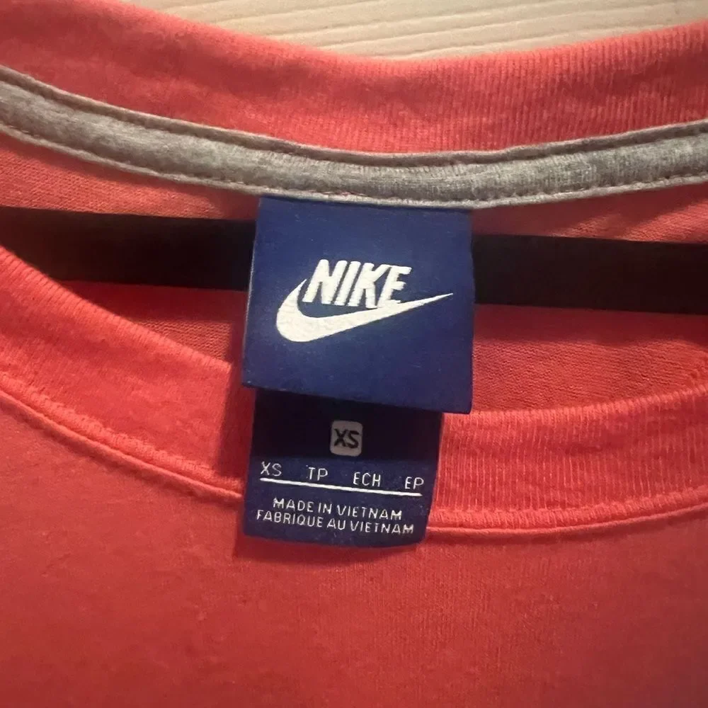 Nike women racer
