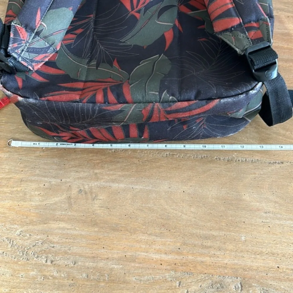 Herschel Supply Co Heritage Backpack Tropical Palm‎ Leaf Print Black Red Green
