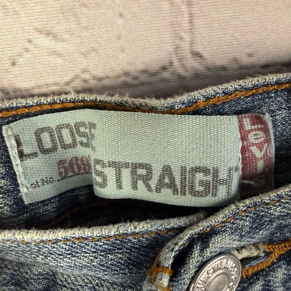Levis very good