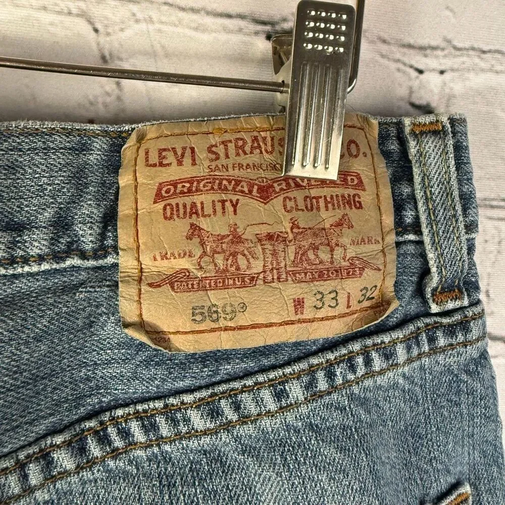 Levis very good