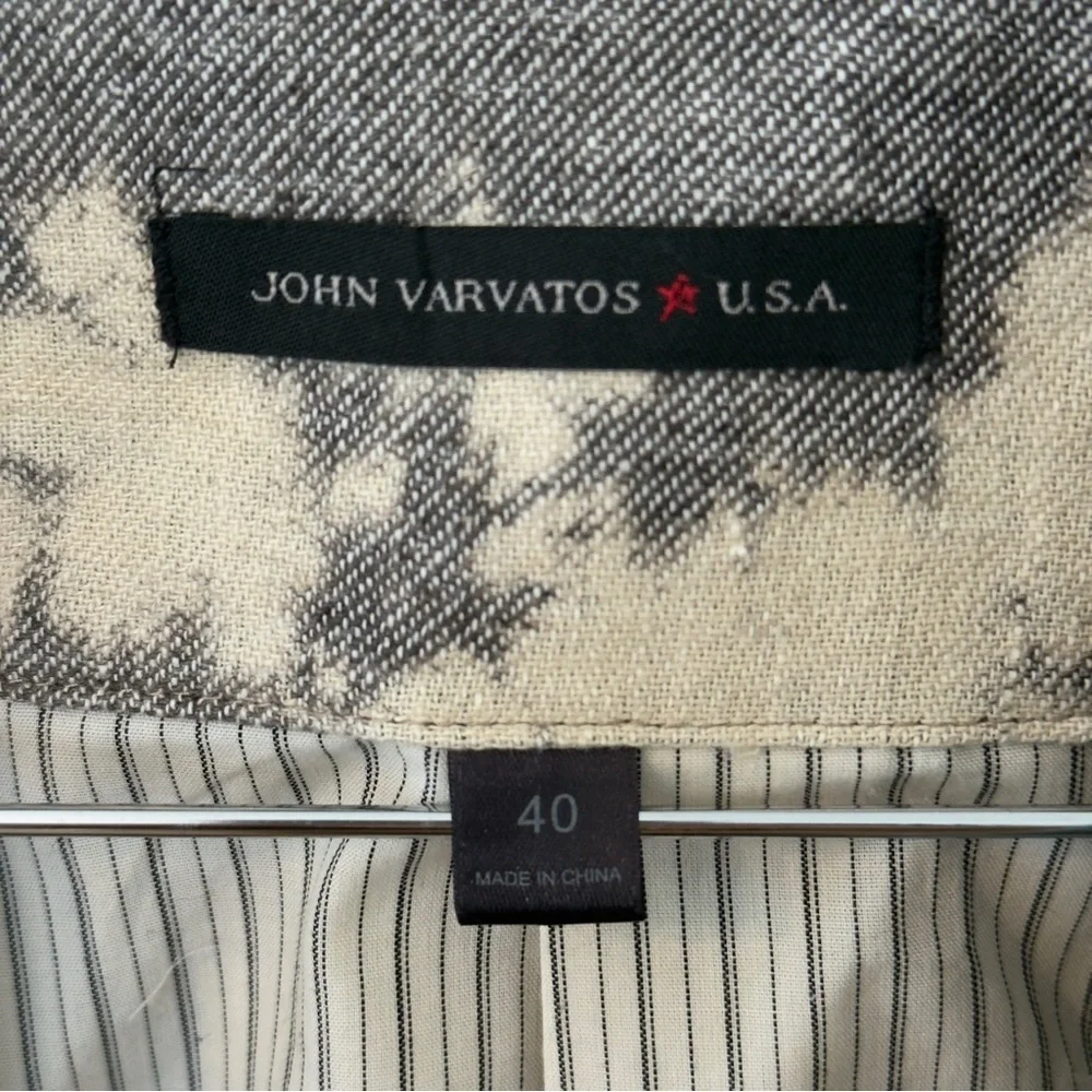 John Varvatos flat streetwear