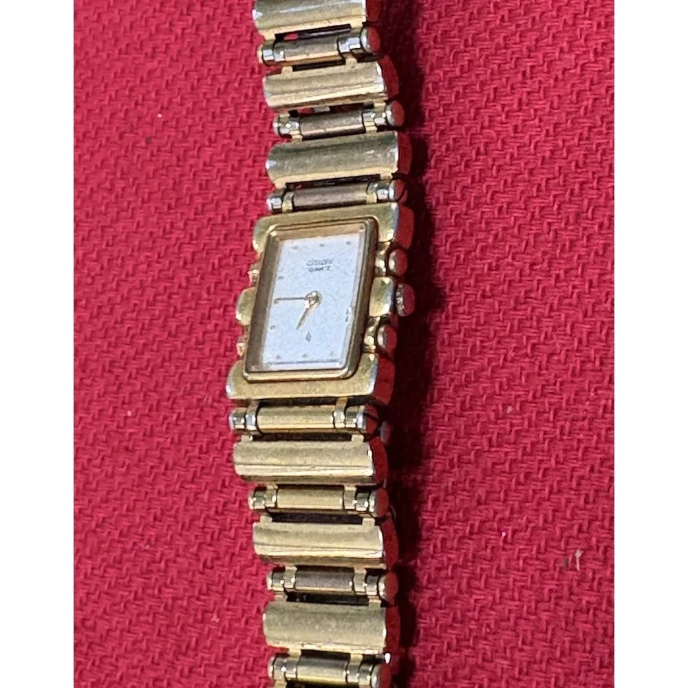 BEAUTIFUL‎ VINTAGE CLASSIC LADIES SIX JEWEL CITIZEN GOLD PLATED WATCH