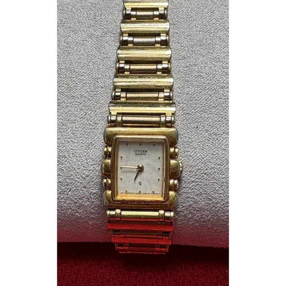 BEAUTIFUL‎ VINTAGE CLASSIC LADIES SIX JEWEL CITIZEN GOLD PLATED WATCH