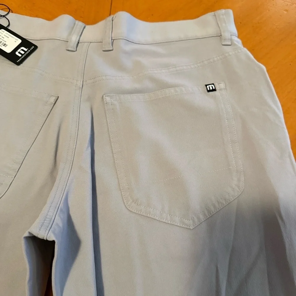 Travis Mathew size 30