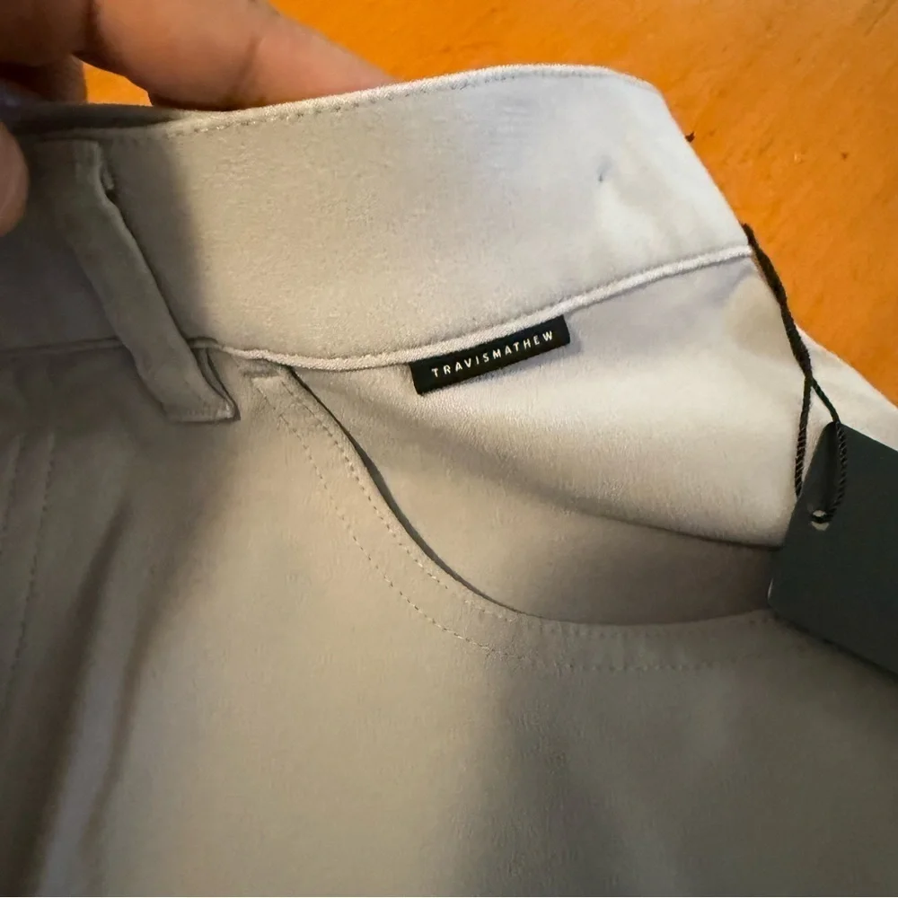 Travis Mathew size 30