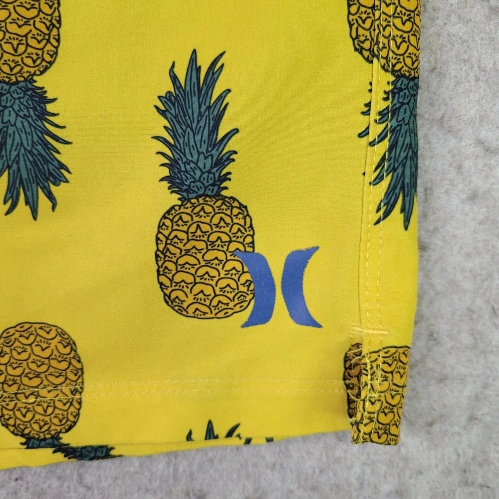 Hurley volley yellow
