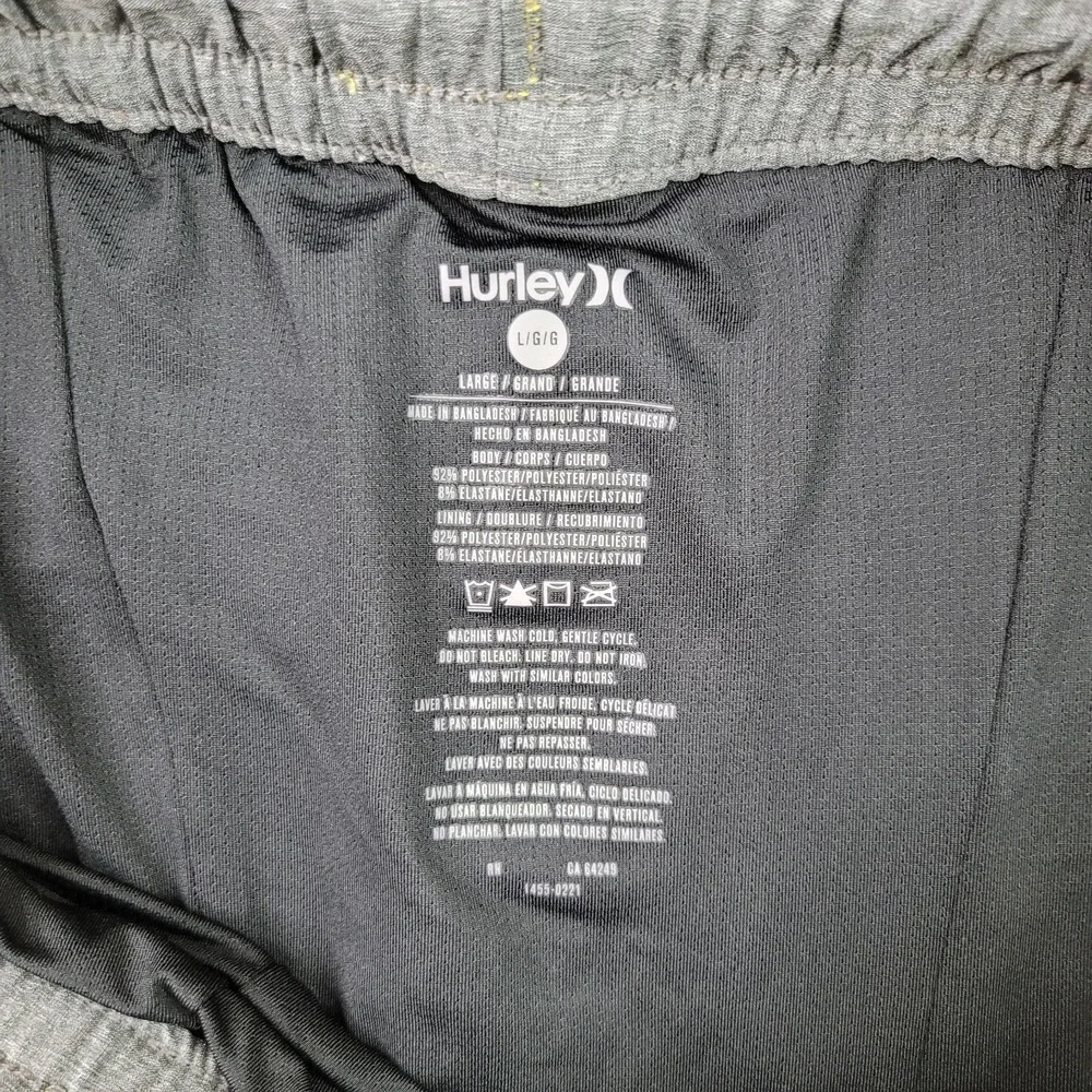 Hurley volley yellow